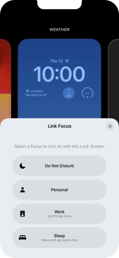 Press the required focus mode. Press the required focus mode.