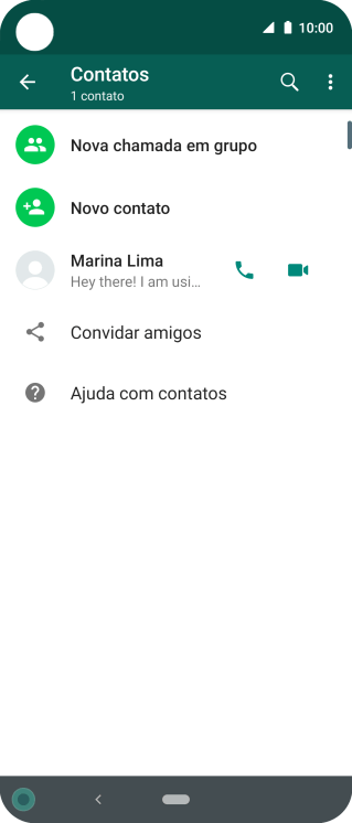 Pressione o ícone de busca, e digite as primeiras letras do nome do contato. Pressione o ícone de busca, e digite as primeiras letras do nome do contato.