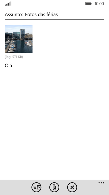 Pressione o ícone de enviar, quando você terminar de escrever seu e-mail. Pressione o ícone de enviar, quando você terminar de escrever seu e-mail.