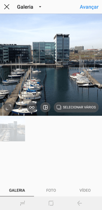 Pressione GALERIA, e navegue até a foto ou vídeo desejado. Pressione GALERIA, e navegue até a foto ou vídeo desejado.