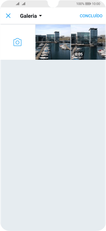 Pressione a foto ou o vídeo desejado. Pressione a foto ou o vídeo desejado.