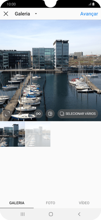 Pressione GALERIA, e navegue até a pasta desejada. Pressione GALERIA, e navegue até a pasta desejada.