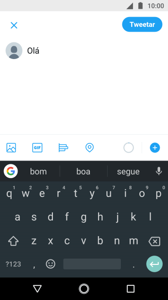 Digite o texto desejado, e pressione Tweetar. Digite o texto desejado, e pressione Tweetar.