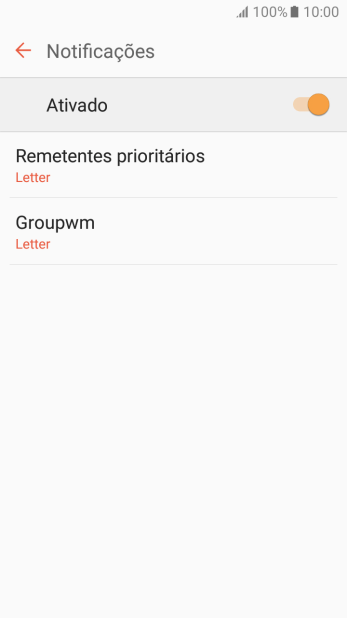 Pressione a conta de e-mail desejada. Pressione a conta de e-mail desejada.