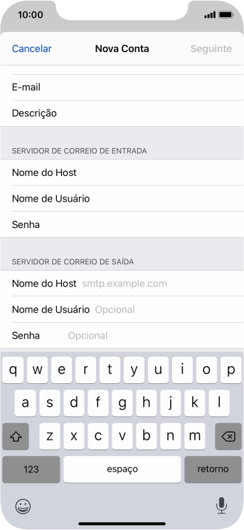 Pressione Nome do Host, e insira o nome do servidor de saída do seu provedor de e-mails. Pressione Nome do Host, e insira o nome do servidor de saída do seu provedor de e-mails.