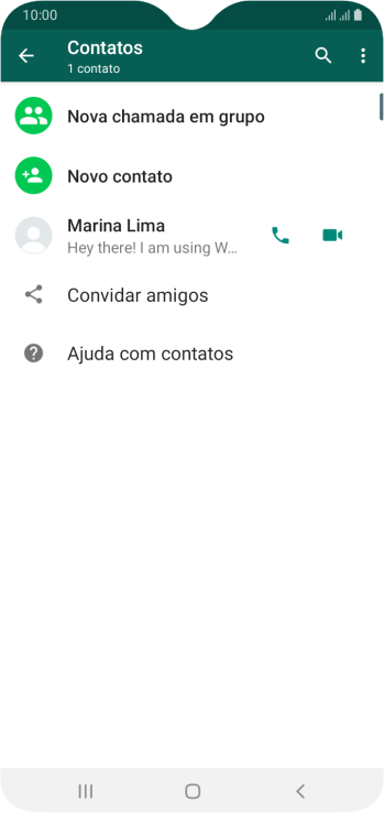 Pressione o ícone de busca, e digite as primeiras letras do nome do contato. Pressione o ícone de busca, e digite as primeiras letras do nome do contato.