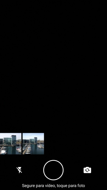Pressione a foto ou o vídeo desejado. Pressione a foto ou o vídeo desejado.