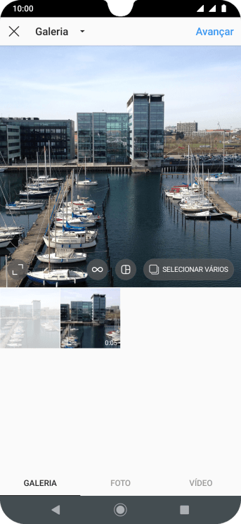 Pressione GALERIA, e navegue até a pasta desejada. Pressione GALERIA, e navegue até a pasta desejada.