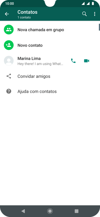 Pressione o ícone de busca, e digite as primeiras letras do nome do contato. Pressione o ícone de busca, e digite as primeiras letras do nome do contato.