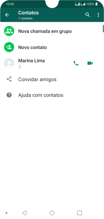 Pressione o ícone de busca, e digite as primeiras letras do nome do contato. Pressione o ícone de busca, e digite as primeiras letras do nome do contato.
