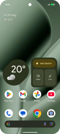 When the battery charging icon is displayed, charging is in progress. When the battery charging icon is displayed, charging is in progress.