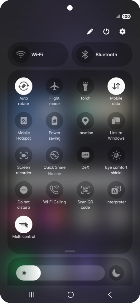 Press the Wi-Fi calling icon to turn the function on or off. Press the Wi-Fi calling icon to turn the function on or off.