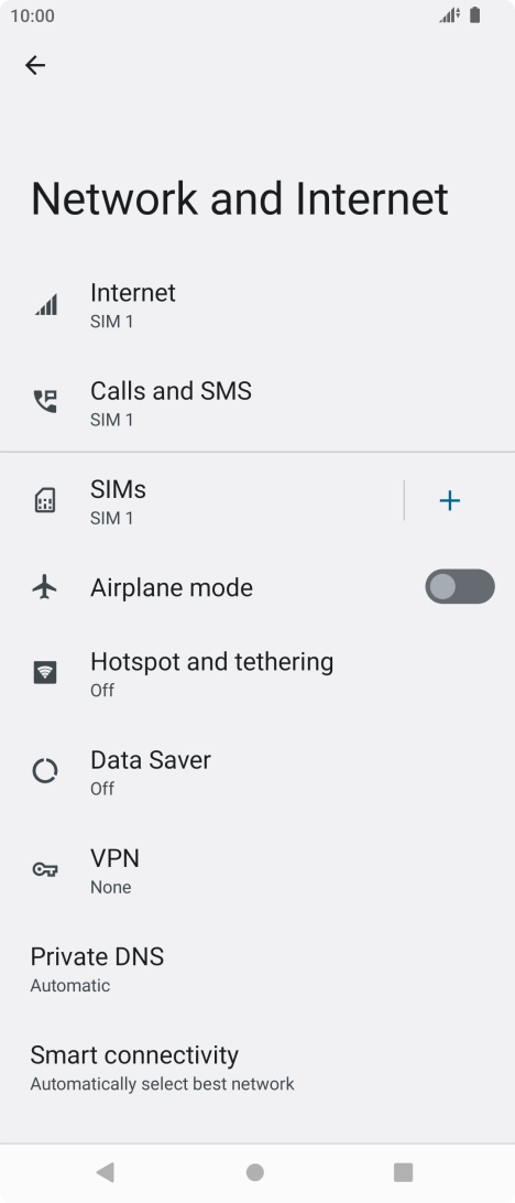 Press the name of the SIM. Press the name of the SIM.