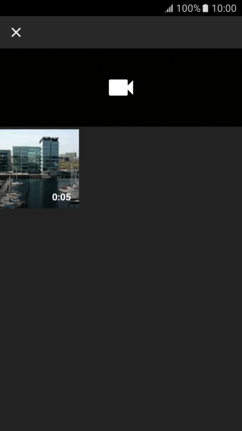 Pressione o vídeo desejado. Pressione o vídeo desejado.