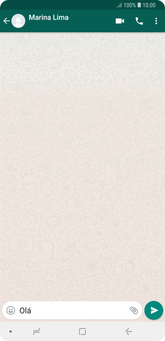 Escreva a mensagem desejada, e pressione o ícone de enviar. Escreva a mensagem desejada, e pressione o ícone de enviar.