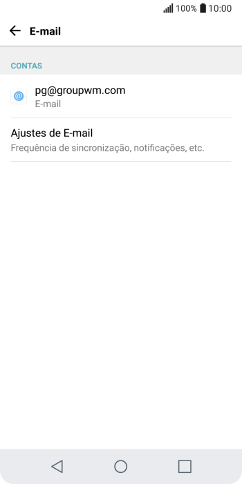 Pressione Ajustes de E-mail. Pressione Ajustes de E-mail.