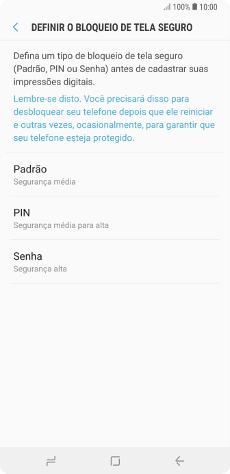 Pressione o código de bloqueio desejado, e siga as instruções da tela para criar um código extra. Pressione o código de bloqueio desejado, e siga as instruções da tela para criar um código extra.