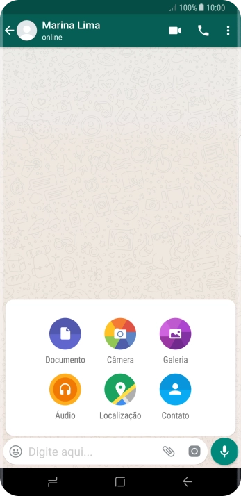 Pressione Galeria, e navegue até a pasta desejada. Pressione Galeria, e navegue até a pasta desejada.