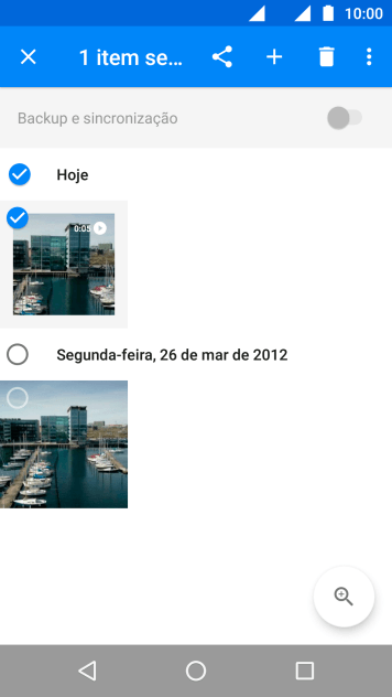 Pressione as fotos e vídeos desejados para selecioná-los. Pressione as fotos e vídeos desejados para selecioná-los.