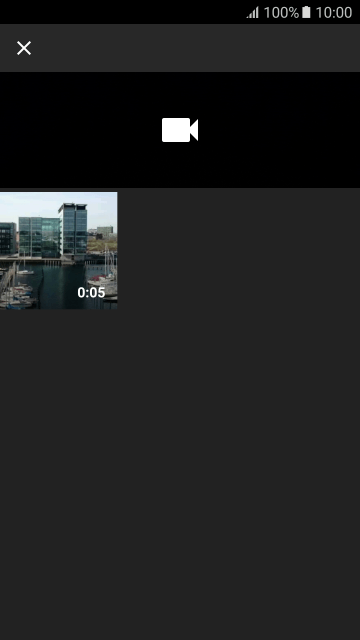Pressione o vídeo desejado. Pressione o vídeo desejado.