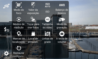 Pressione Marcas de localização para ativar ou desativar a função. Pressione Marcas de localização para ativar ou desativar a função.