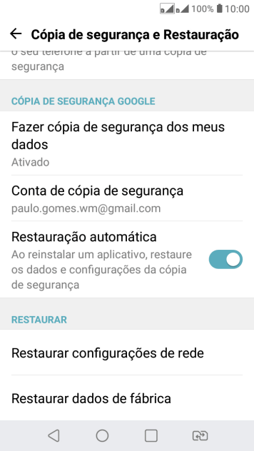 Pressione Restaurar dados de fábrica. Pressione Restaurar dados de fábrica.