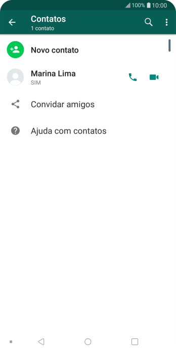 Pressione o ícone de busca, e digite as primeiras letras do nome do contato. Pressione o ícone de busca, e digite as primeiras letras do nome do contato.