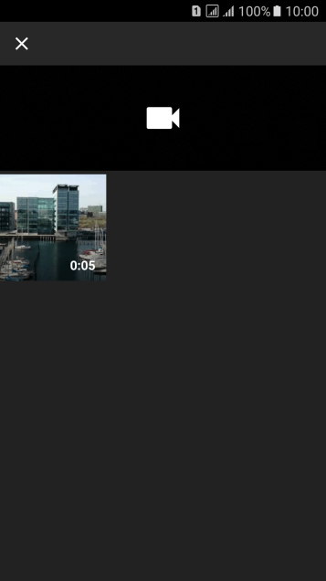 Pressione o vídeo desejado. Pressione o vídeo desejado.
