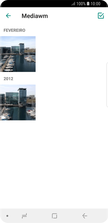 Pressione a foto ou o vídeo desejado. Pressione a foto ou o vídeo desejado.