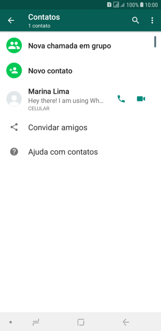Pressione o ícone de busca, e digite as primeiras letras do nome do contato. Pressione o ícone de busca, e digite as primeiras letras do nome do contato.