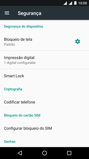 Pressione Bloqueio de tela, e digite o código de bloqueio atual. Pressione Bloqueio de tela, e digite o código de bloqueio atual.