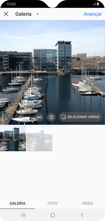 Pressione GALERIA, e navegue até a pasta desejada. Pressione GALERIA, e navegue até a pasta desejada.
