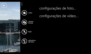 Pressione o ícone de flash repetidas vezes para selecionar a configuração desejada. Pressione o ícone de flash repetidas vezes para selecionar a configuração desejada.