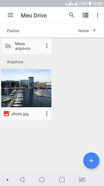 Deslize para a direita a partir do lado esquerdo da tela, e navegue até a pasta desejada. Deslize para a direita a partir do lado esquerdo da tela, e navegue até a pasta desejada.