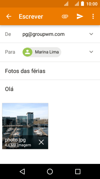 Pressione o ícone de enviar, quando você terminar de escrever seu e-mail. Pressione o ícone de enviar, quando você terminar de escrever seu e-mail.