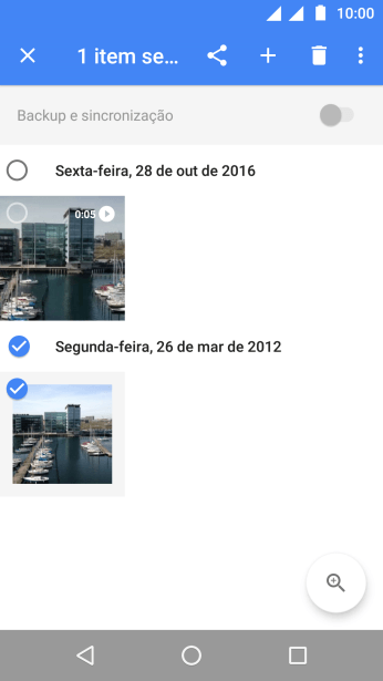 Pressione as fotos e vídeos desejados para selecioná-los. Pressione as fotos e vídeos desejados para selecioná-los.
