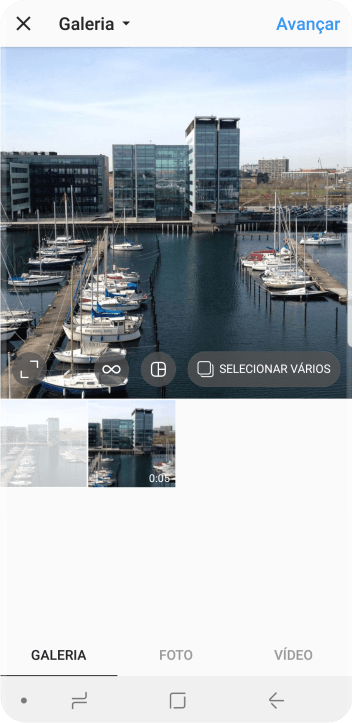 Pressione GALERIA, e navegue até a foto ou vídeo desejado. Pressione GALERIA, e navegue até a foto ou vídeo desejado.