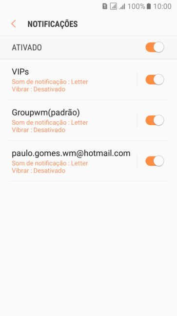 Pressione a conta de e-mail desejada. Pressione a conta de e-mail desejada.