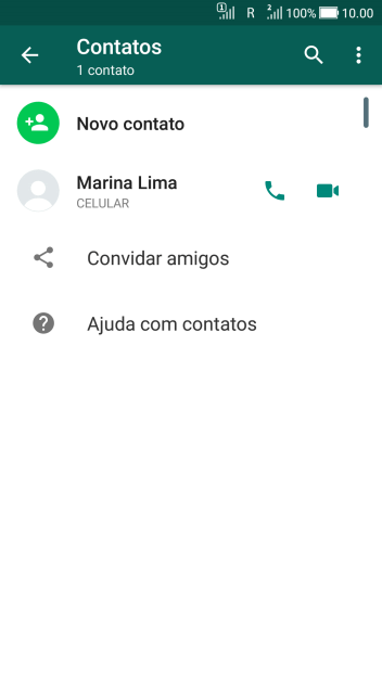 Pressione o ícone de busca, e digite as primeiras letras do nome do contato. Pressione o ícone de busca, e digite as primeiras letras do nome do contato.
