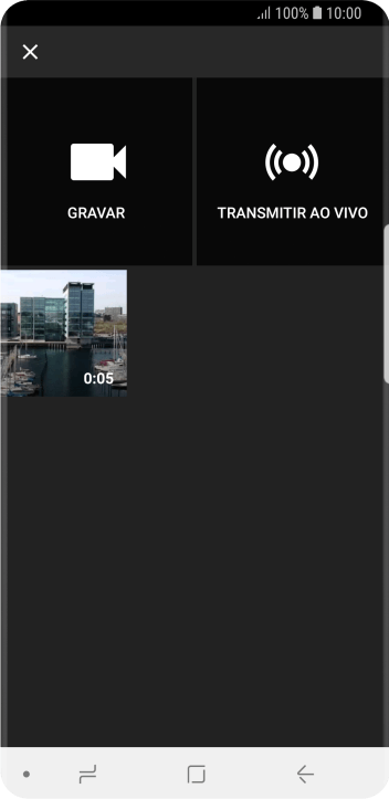 Navegue até a pasta desejada e pressione o vídeo desejado. Navegue até a pasta desejada e pressione o vídeo desejado.