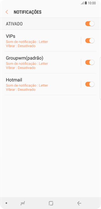 Pressione o indicador ao lado da conta de e-mail desejada para ativar ou desativar a função. Pressione o indicador ao lado da conta de e-mail desejada para ativar ou desativar a função.