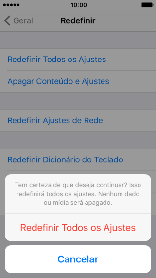 Pressione Redefinir Todos os Ajustes. Aguarde um instante, enquanto o celular restaura as configurações padrão.
Siga as indicações do visor para configurar o celular, e deixá-lo pronto para uso. Pressione Redefinir Todos os Ajustes. Aguarde um instante, enquanto o celular restaura as configurações padrão.
Siga as indicações do visor para configurar o celular, e deixá-lo pronto para uso.