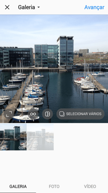 Pressione GALERIA, e navegue até a foto ou vídeo desejado. Pressione GALERIA, e navegue até a foto ou vídeo desejado.