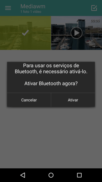 Se o Bluetooth estiver desativado, você deve pressionar Ativar para ativá-lo. Se o Bluetooth estiver desativado, você deve pressionar Ativar para ativá-lo.