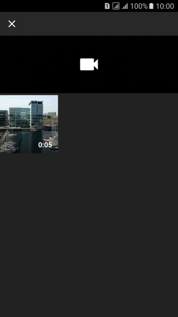 Pressione o vídeo desejado. Pressione o vídeo desejado.