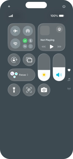 Press the flight mode icon to turn the function on or off. Press the flight mode icon to turn the function on or off.