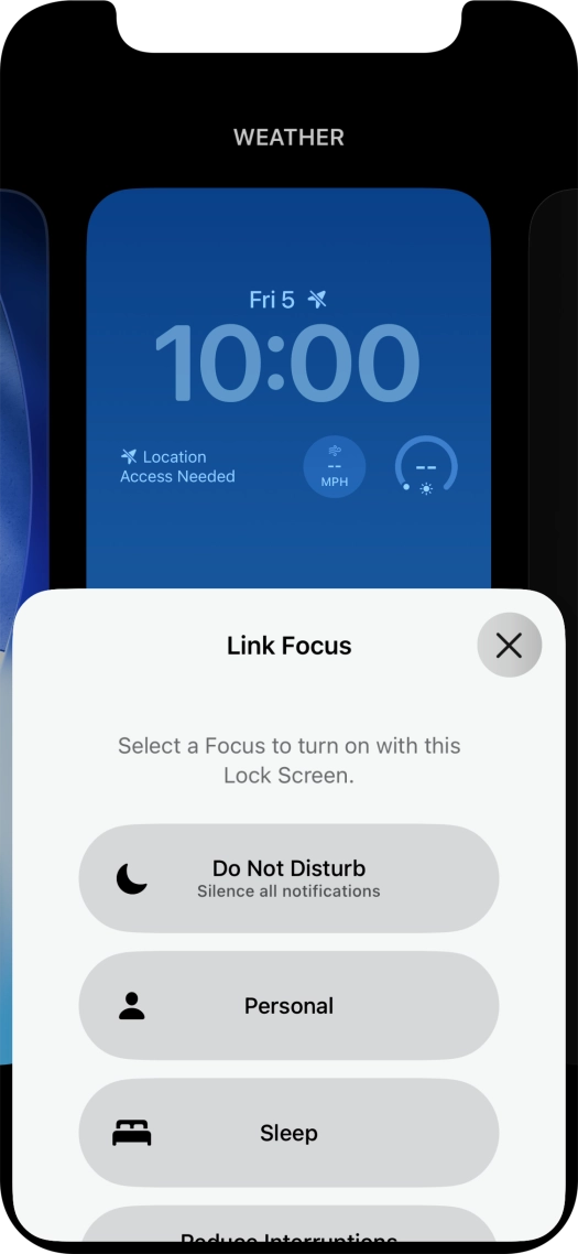 Press the required focus mode. Press the required focus mode.