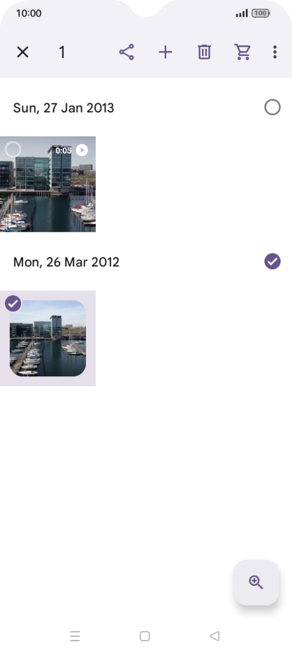 Press the required picture or video clip. Press the required picture or video clip.