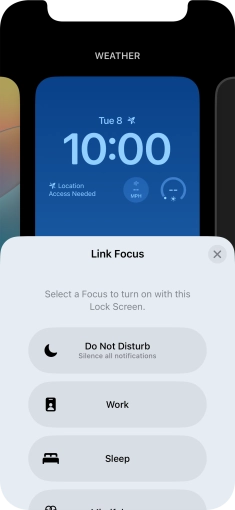 Press the required focus mode. Press the required focus mode.