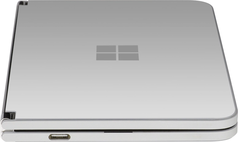 Connect the charger to the socket and to a wall socket. Connect the charger to the socket and to a wall socket.